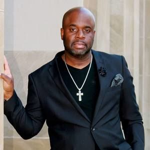 Meet your Posher, Gerald